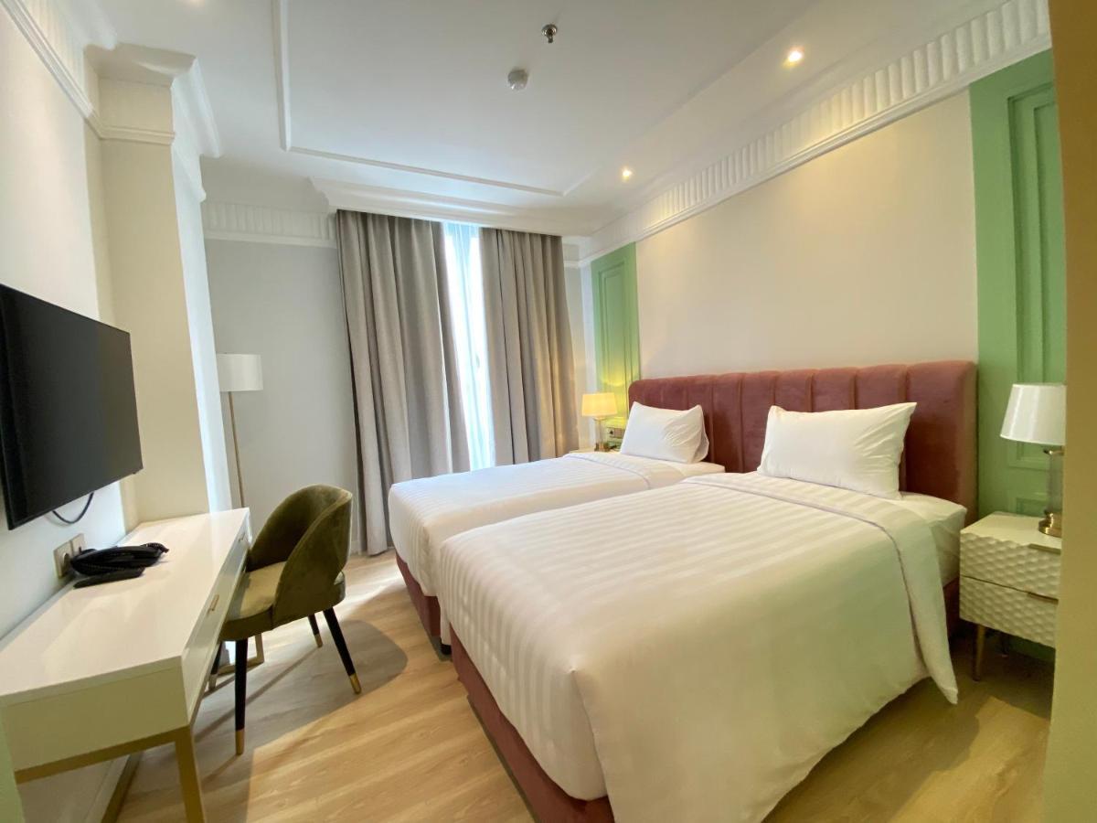 Maia Hotel Jakarta Eksteriør billede