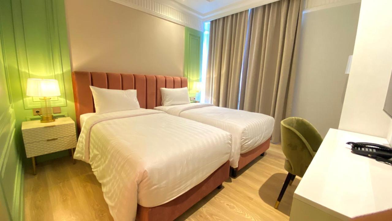 Maia Hotel Jakarta Eksteriør billede