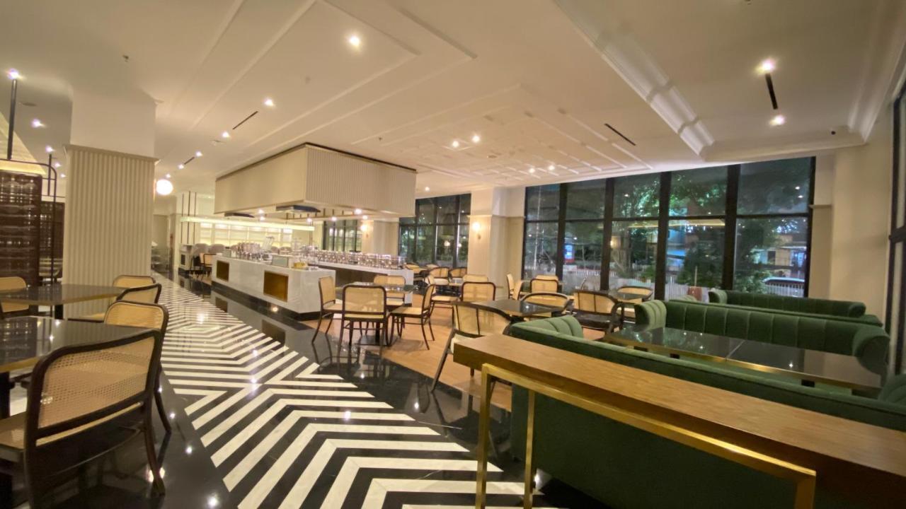 Maia Hotel Jakarta Eksteriør billede