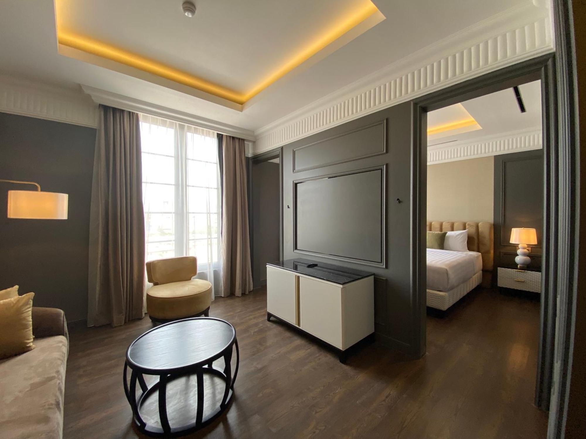 Maia Hotel Jakarta Eksteriør billede